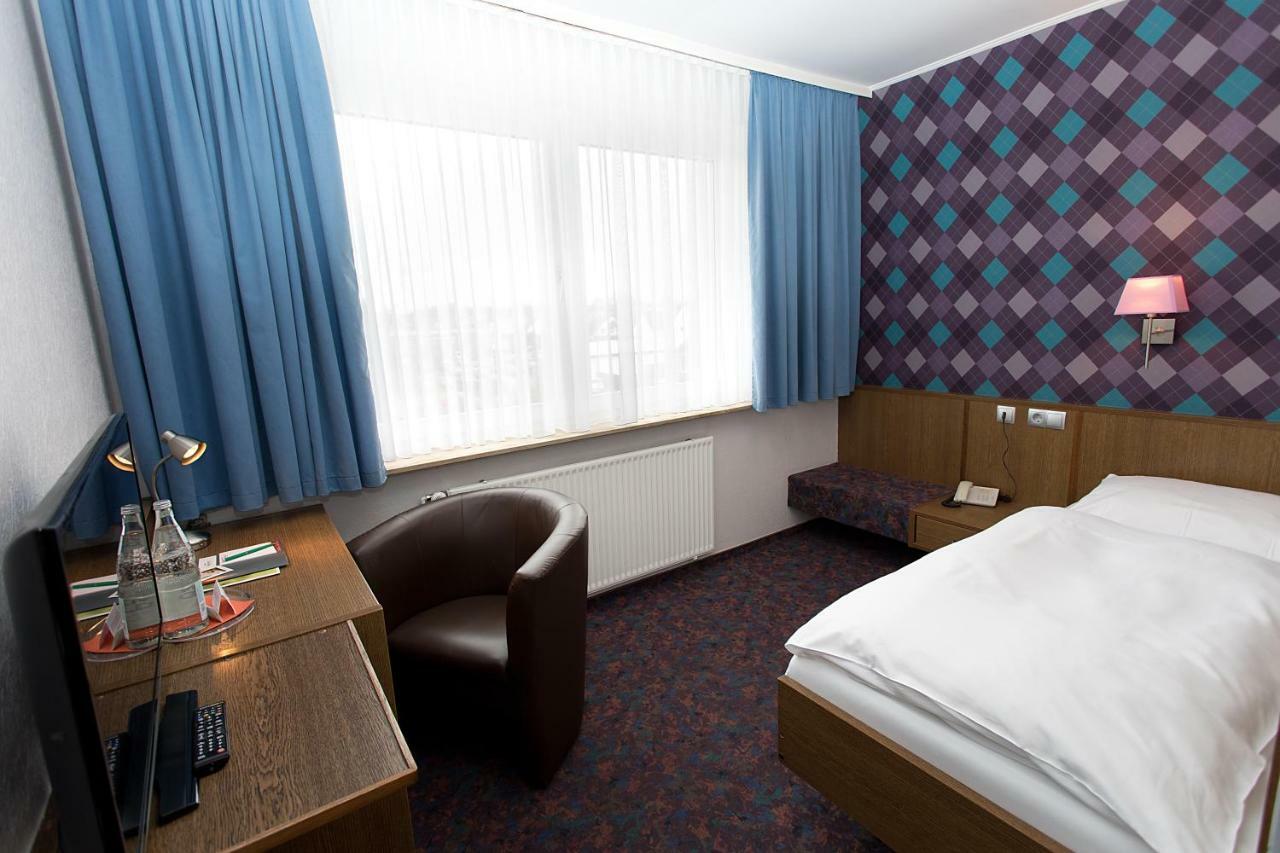 Hotel Restaurant Conni Wolfsburg Zewnętrze zdjęcie